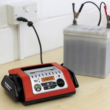 Black & Decker BDSBC10A Acculader 10A